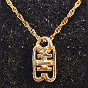 ✨️Givenchy 4G Logo Pendant Vintage Gold Tone Rope Chain Necklace✨️